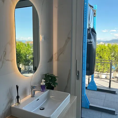Apartman Luxury Penthouse Apartment In The City Centre *