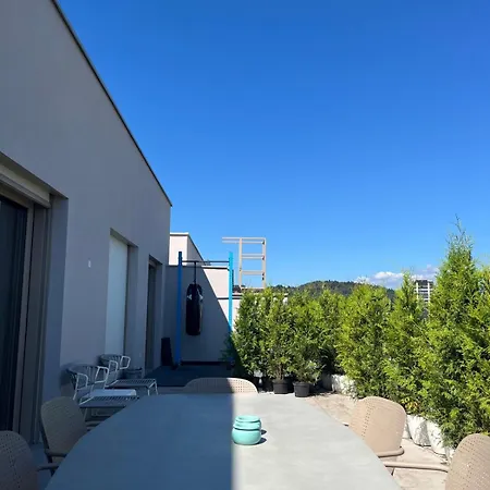 דירה Luxury Penthouse Apartment In The City Centre *