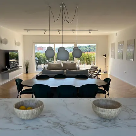 Luxury Penthouse Apartment In The City Centre * לובליאנה